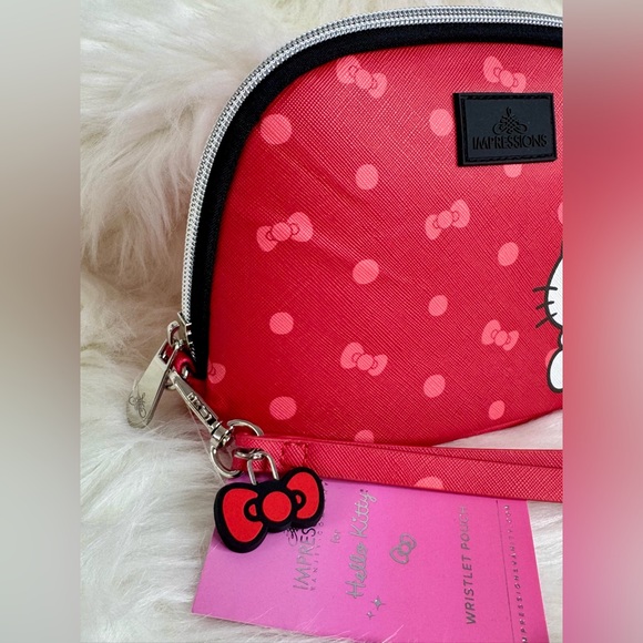 Hello Kitty Pink and Red Cosmetic Bag with Wrist Strap - Picture 3 of 4